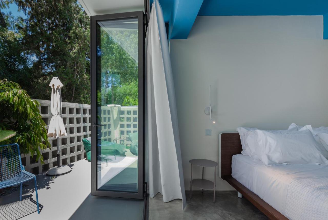 Adrop Pool Suites Paphos 外观 照片